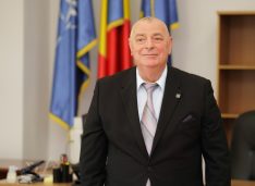 VIDEO Senatorul Dorinel Cosma a marcat Ziua ”Mihai Eminescu”