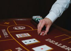 Câte tipuri de jocuri de noroc există?
