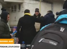 George Simion de la AUR și cameramanul său personal, acuzați că au lovit persoane într-o piață din Botoșani