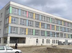 Spital muzeu la Botoșani. Noul spital este finalizat din 2020 dar stă închis din cauza Primăriei Botoșani