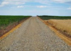 Primăria Darabani va moderniza 12 km de drum agricol cu fonduri europene nerambursabile