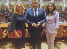 Alexandra Huțu: „Astăzi a fost aprobat Programul social de interes național de susținere a cuplurilor și a persoanelor singure, pentru creșterea natalității”