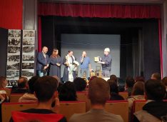 Botoșănenii care au câștigat pentru România festivalul de monodramă din Algeria au pus în scenă piesa la ”Vasilache”